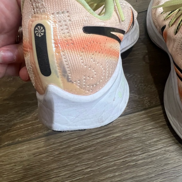 Nike Air Zoom Pegasus 36 PRM Rise Running Shoes - Picture 8 of 12